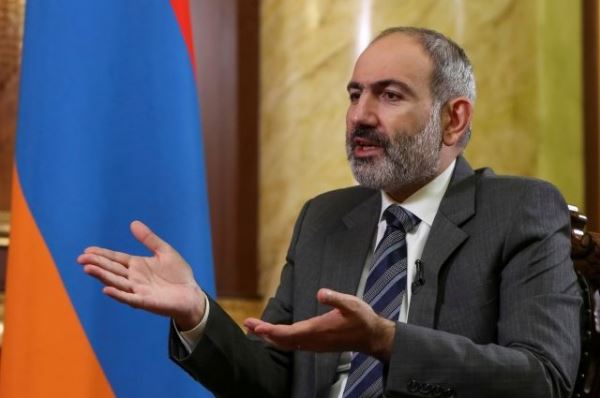 Пашинян сообщил о намерении подать в отставку